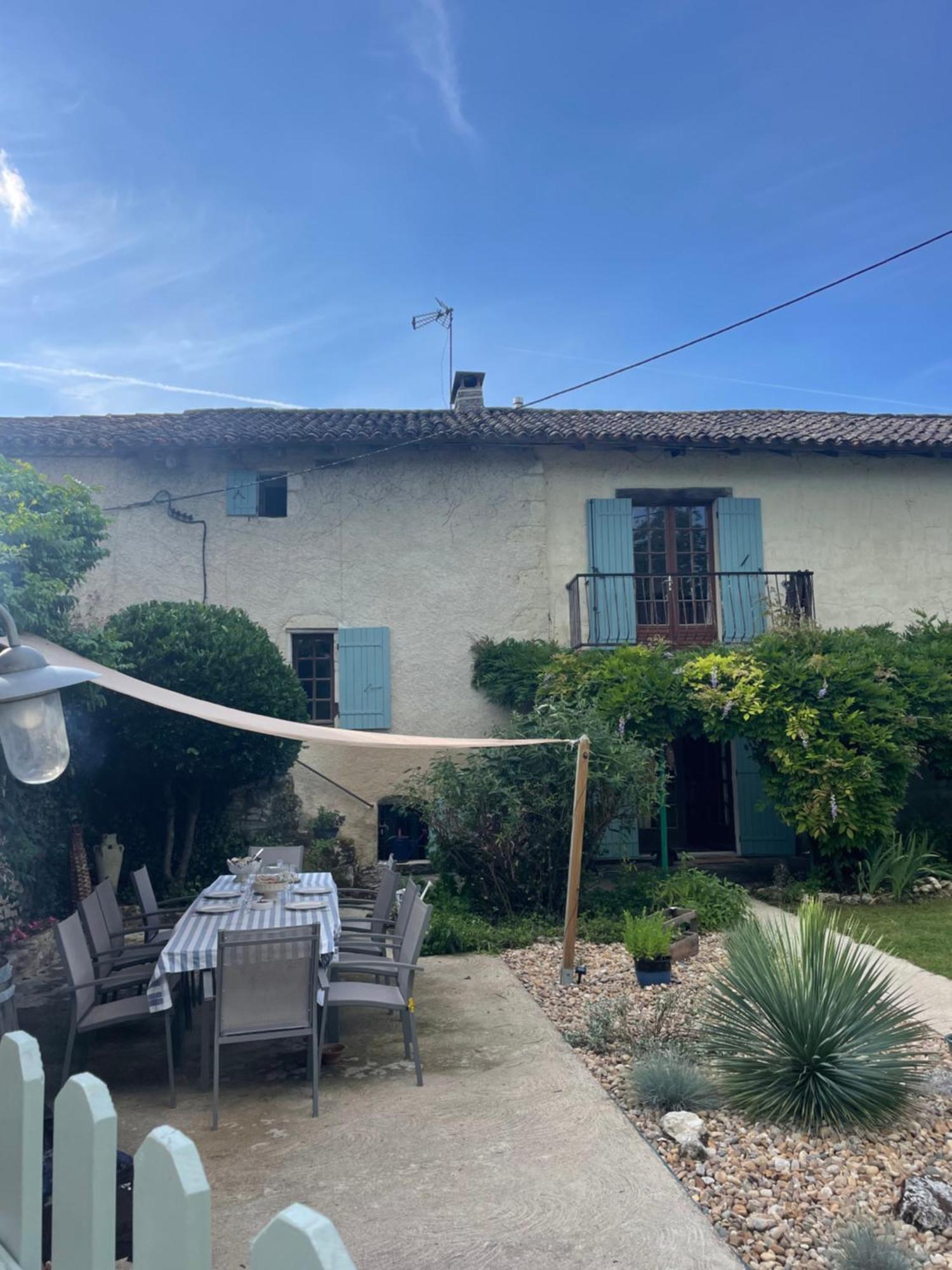 Les Galineaux La Roquille Exterior foto